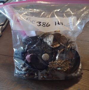 Mixed Bag Jewelry, Vintage To Modern, Good Mix!